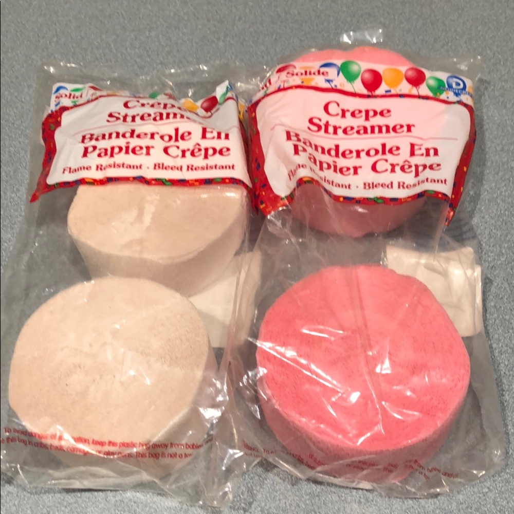 Solid Crepe Streamer Set - Pink and White